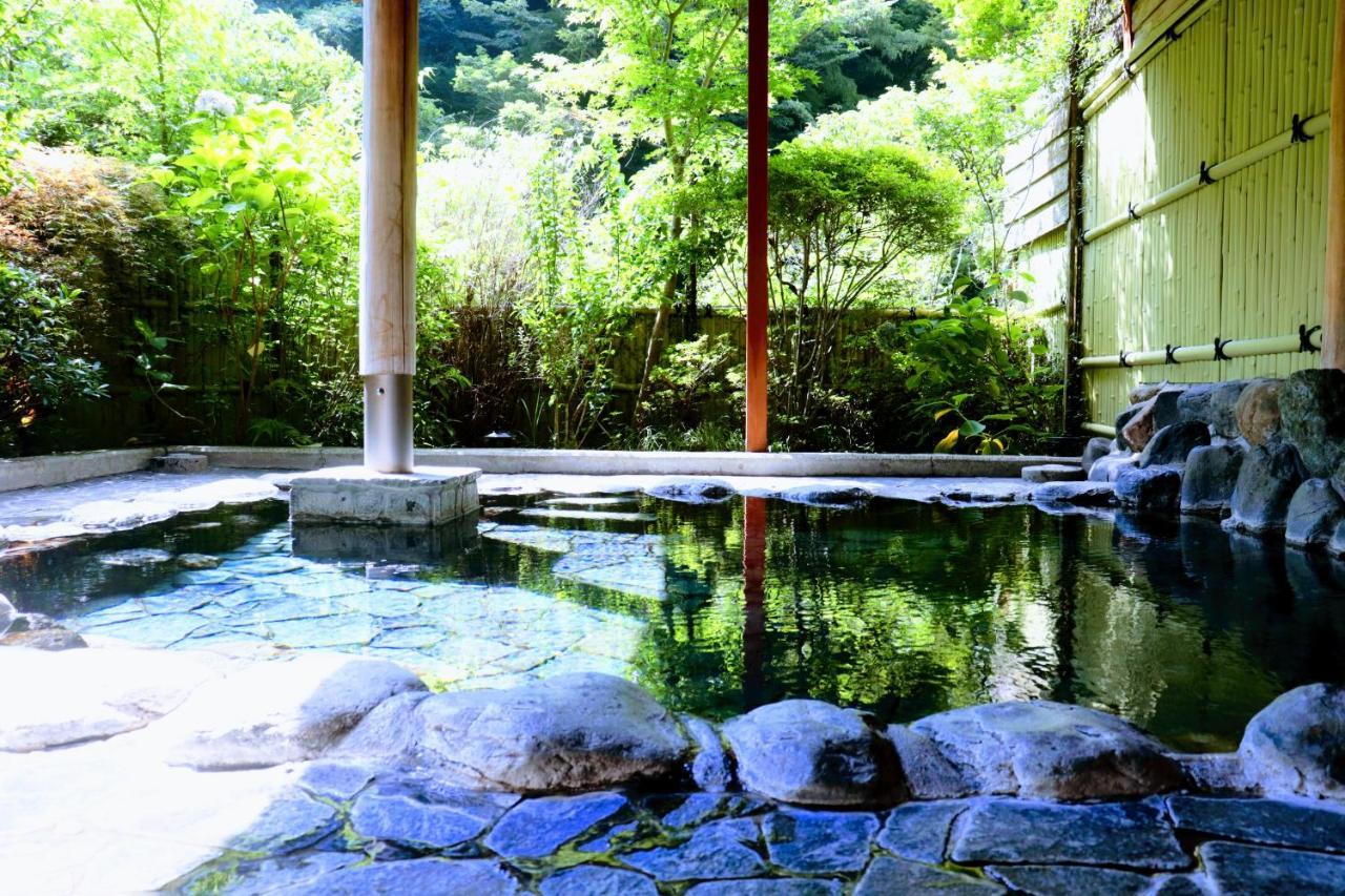 Onsen Guest House Tsutaya Hakone Exterior photo